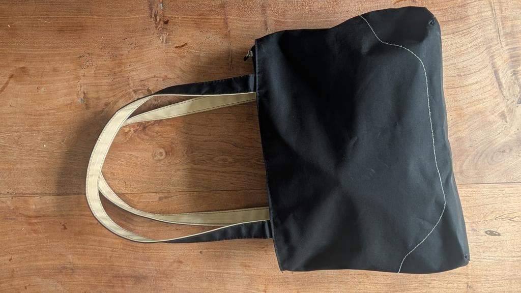 Medela Freestyle borstkolf met tas, Kinderen en Baby's, Babyvoeding en Toebehoren, Ophalen of Verzenden, Borstkolf