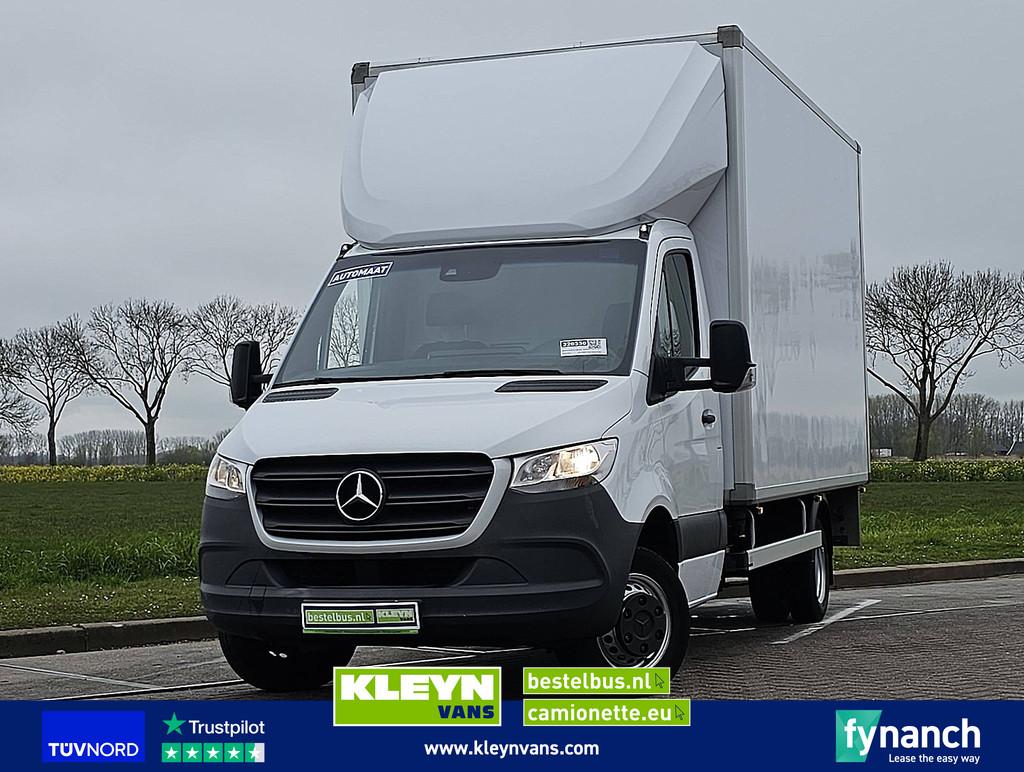 MERCEDES-BENZ SPRINTER 515 bakwagen laadklep!, Auto's, Bestelauto's, Automaat, Gebruikt, Euro 6, Wit