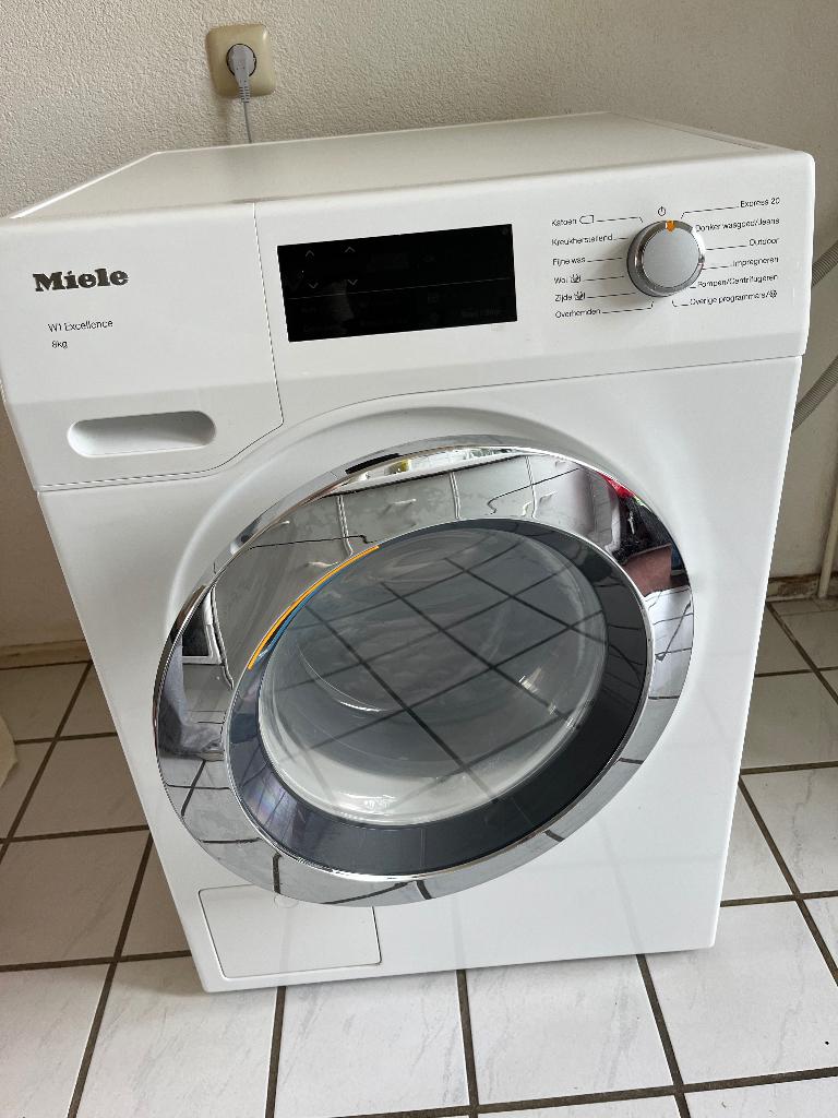 Miele W1 Excellence, Witgoed en Apparatuur, Ophalen, Gebruikt, 8 tot 10 kg, 1600 toeren of meer