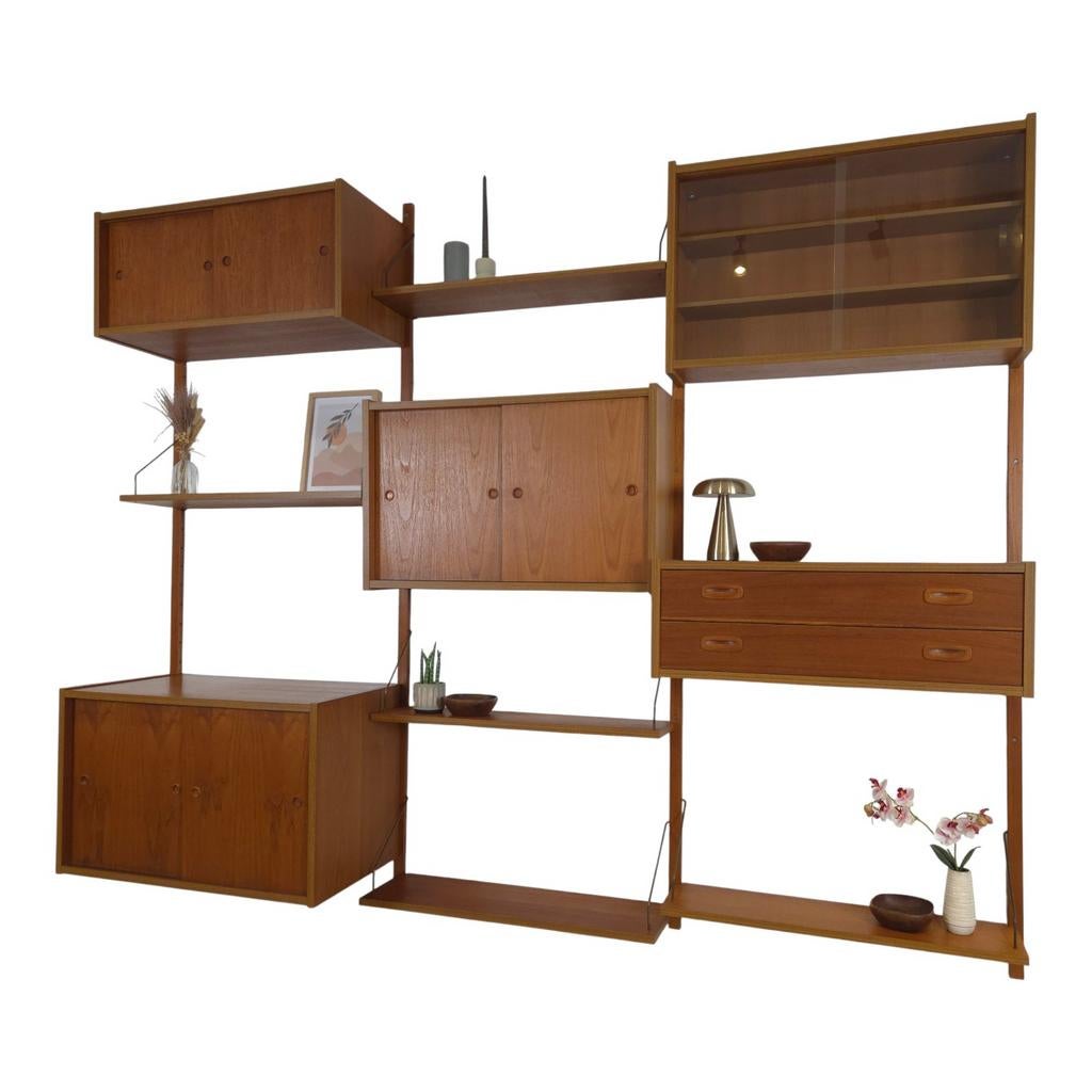 Preben Sørensen, Randers vintage Deens wandsysteem jaren 60, Huis en Inrichting, Ophalen, Met deur(en), 200 cm of meer, Teakhout