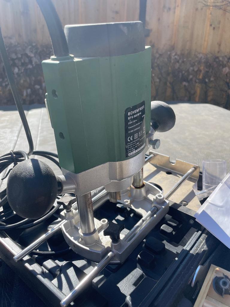 Bovenfrees, Ophalen, Zo goed als nieuw, Elektrisch, Bovenfrees