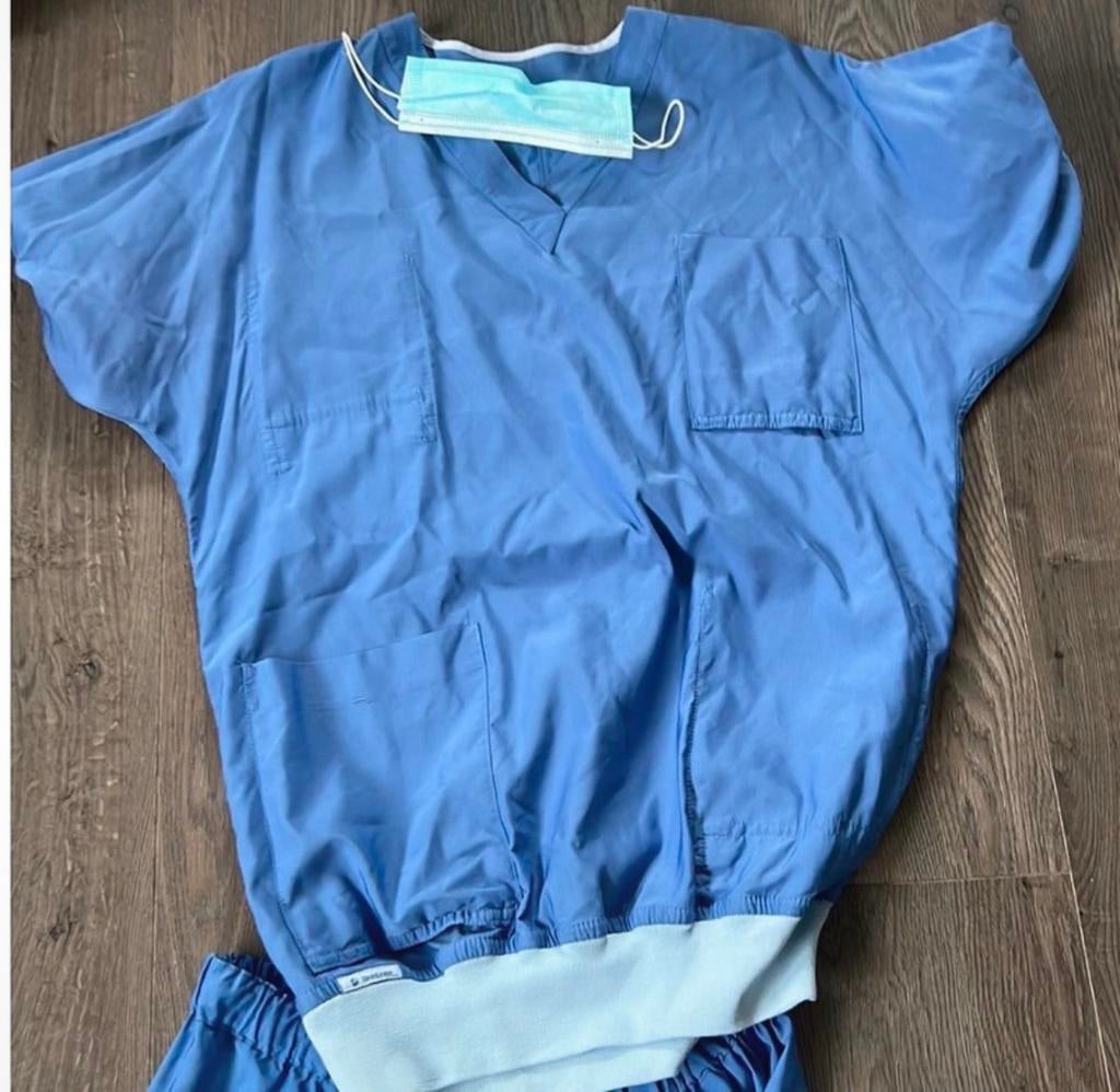 zgan operatie/ dokterspak M en L, Ophalen of Verzenden, Zo goed als nieuw