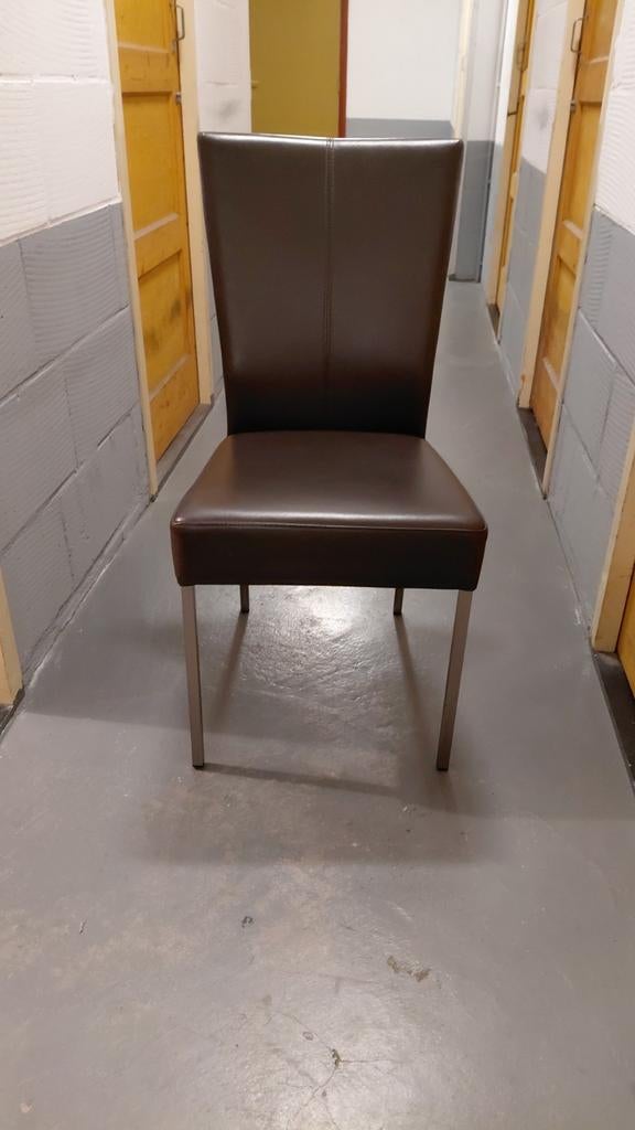 Leren stoelen 4 stuks aleen ophalen, Ophalen of Verzenden