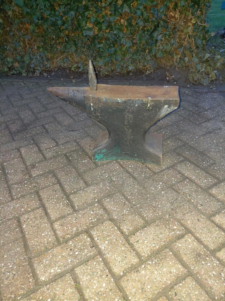 Aambeeld 140 kg, Ophalen