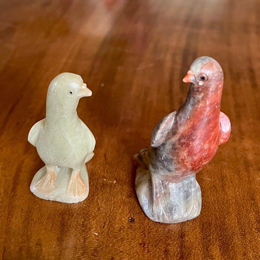 Natuursteen beeldjes van vogels, Ophalen of Verzenden, Zo goed als nieuw, Dier