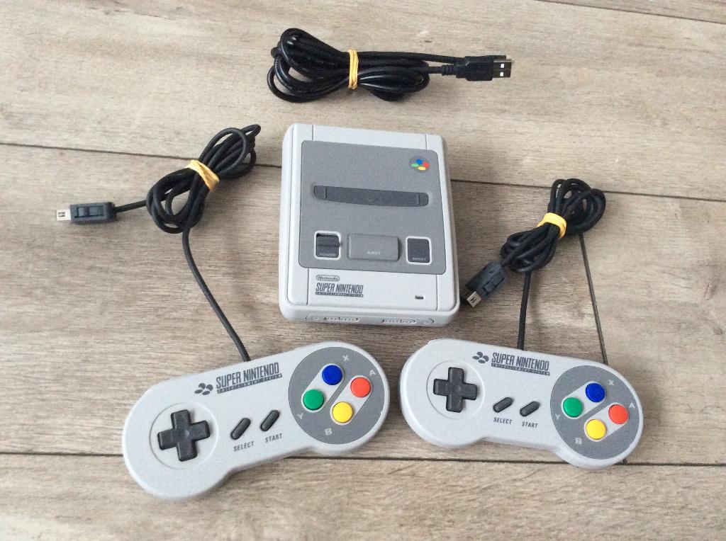 Mini Super Nintendo Classic Snes met veel spellen erop, Avontuur en Actie, 2 spelers, Eén computer, Ophalen of Verzenden