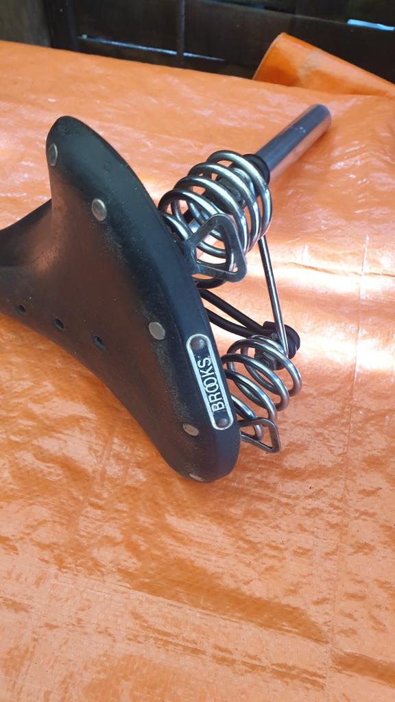 Brooks lederen zadel type B 66 met zadelpen 27.2 mm, Fietsen en Brommers, Fietsonderdelen, Ophalen of Verzenden