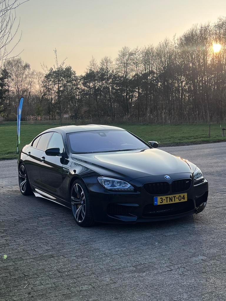 BMW M6 Competition 2014-Citrinschwarz Individual - Keramisch, Automaat, Euro 5, Achterwielaandrijving, 8 cilinders