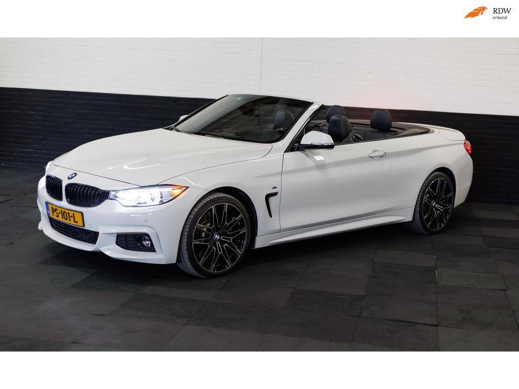 BMW 4-serie Cabrio 440i xDrive Centennial High Executive, Auto's, BMW, 4-Serie, 4 stoelen, Wit, Leder