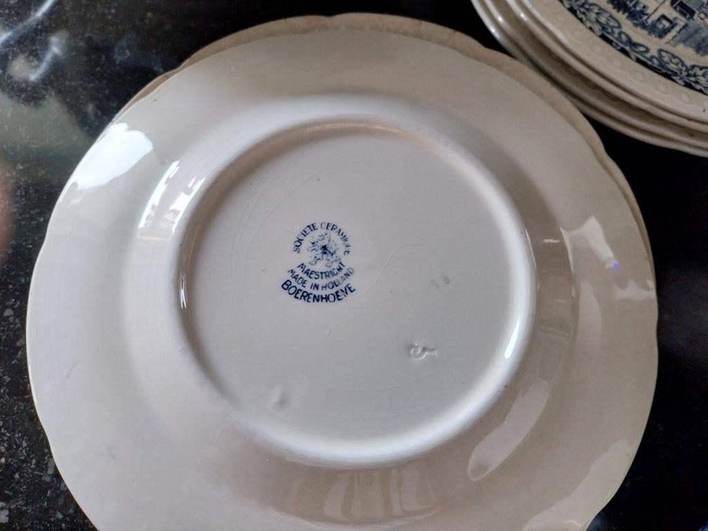 Boerenhoeve koffieservies, Ophalen