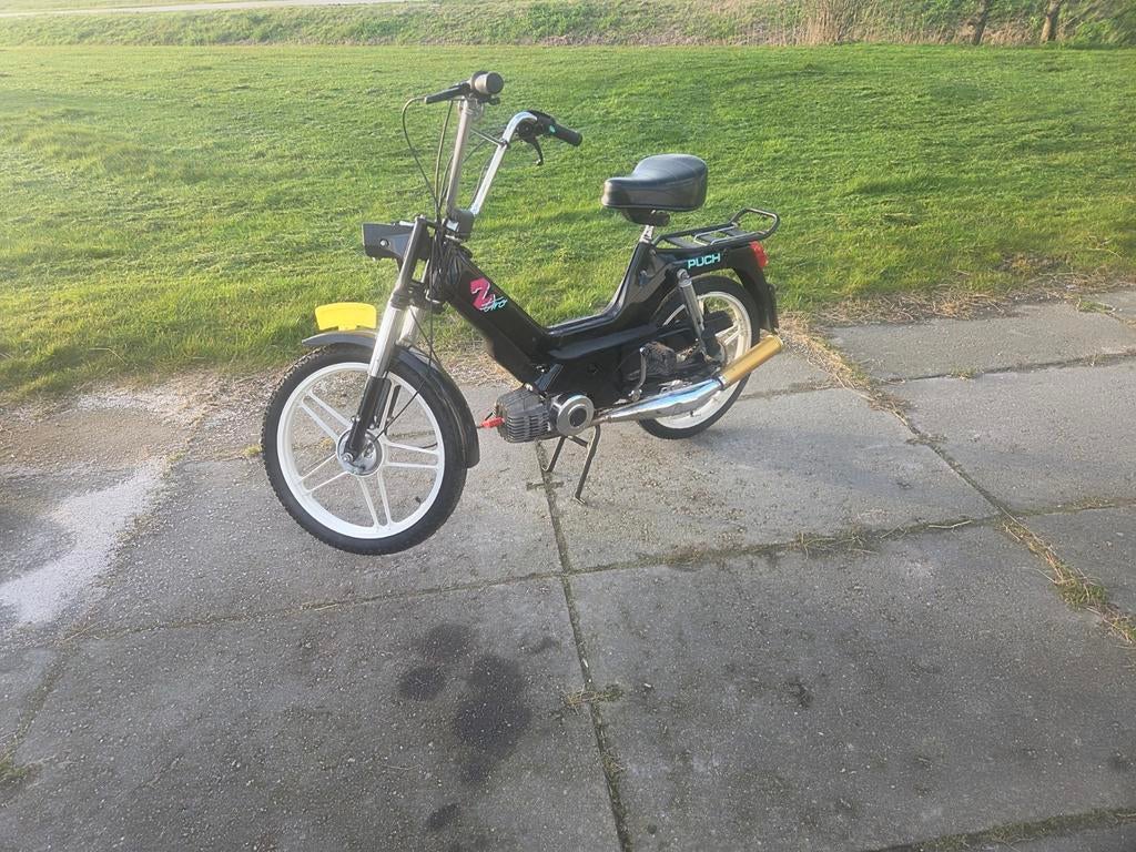 Puch maxi s geel geldig kenteken uitmuntende staat, Fietsen en Brommers, Brommers | Puch, Ophalen of Verzenden, Zo goed als nieuw