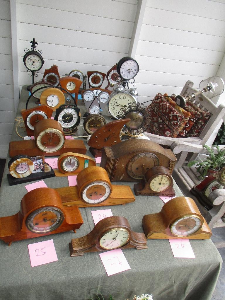 grote partij antieke en vintage klokken, Antiek en Kunst, Antiek | Klokken, Ophalen of Verzenden