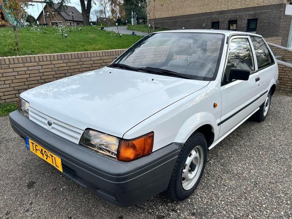 Sunny 1.3 AUT ALLES VERNIEUWD!!!! RIJD ALS NIEUW!, Stof, 4 cilinders, 400 kg, Wit