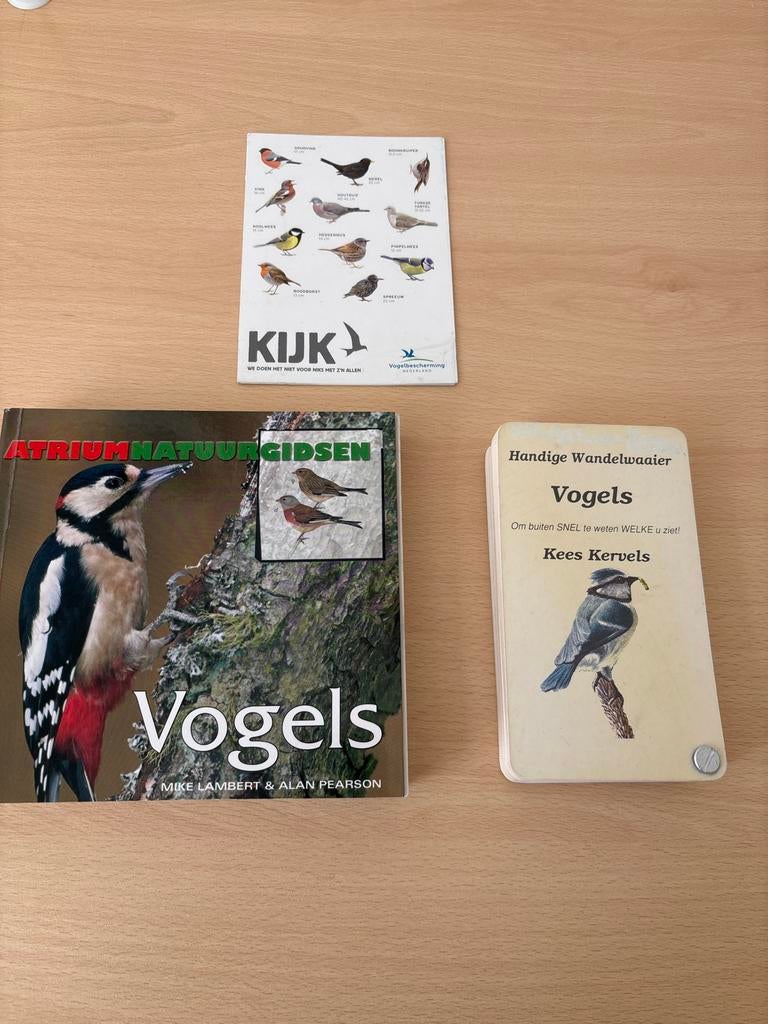 Vogelgidsen: Atrium Natuurgidsen Vogels & Handige Wandelwaai, Ophalen of Verzenden, Gelezen, Vogels