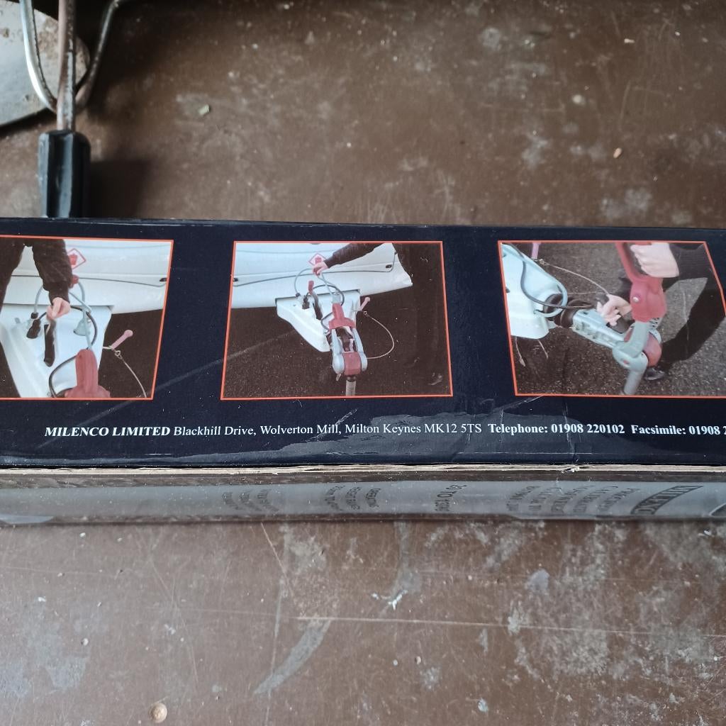 Disselweger caravan/aanhanger, Ophalen, Zo goed als nieuw