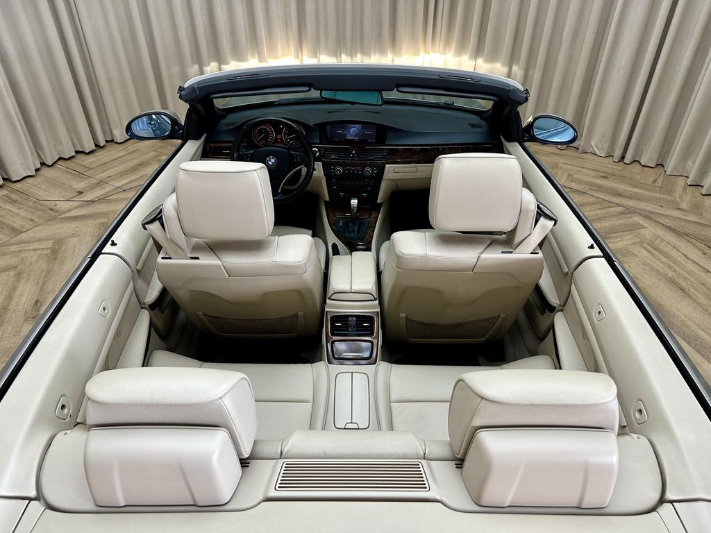 BMW 3 Serie Cabrio 325i High Executive E93 / 3.0L / 6-Cilind, Achterwielaandrijving, Gebruikt, Beige, 4 stoelen