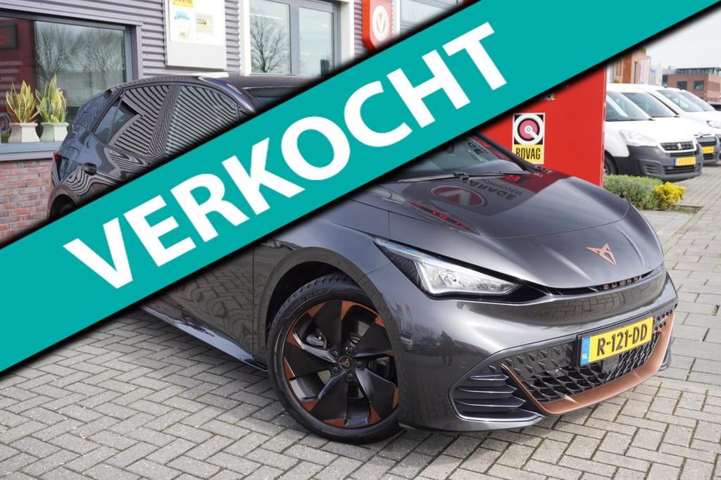 Cupra Born Adrenaline 62 kWh / SOH 92,6 / ACC / Camera / Car, Auto's, Cupra, Automaat, Gebruikt, Zwart, Origineel Nederlands