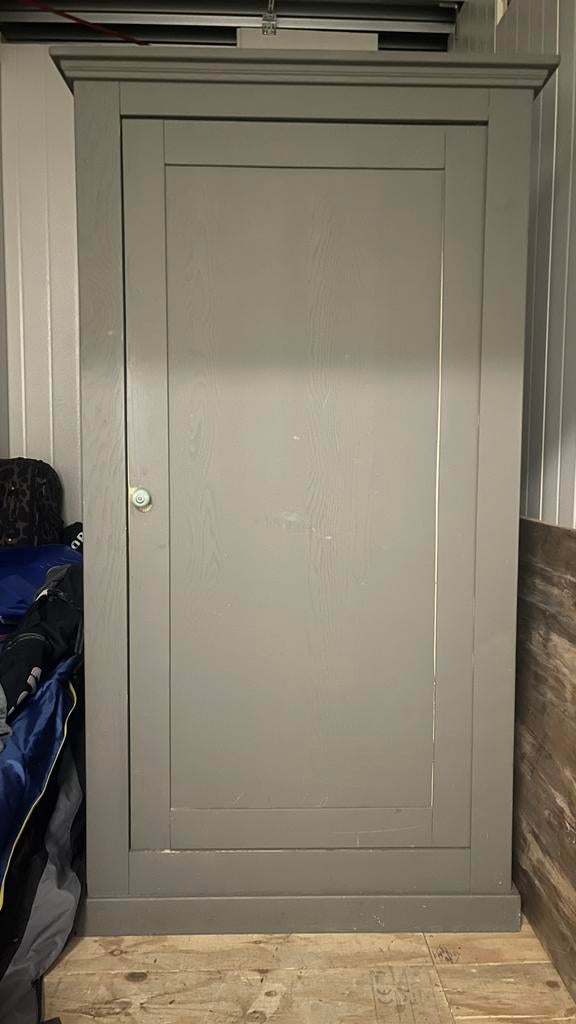 Hoffz kast, mooie voorraad kast., Ophalen, Gebruikt, 100 tot 150 cm, 150 tot 200 cm