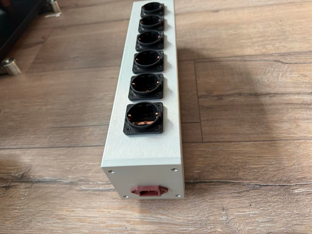 Yeti Reference 6p Distributor, Yeti acoustics, Ophalen of Verzenden, Zo goed als nieuw, @