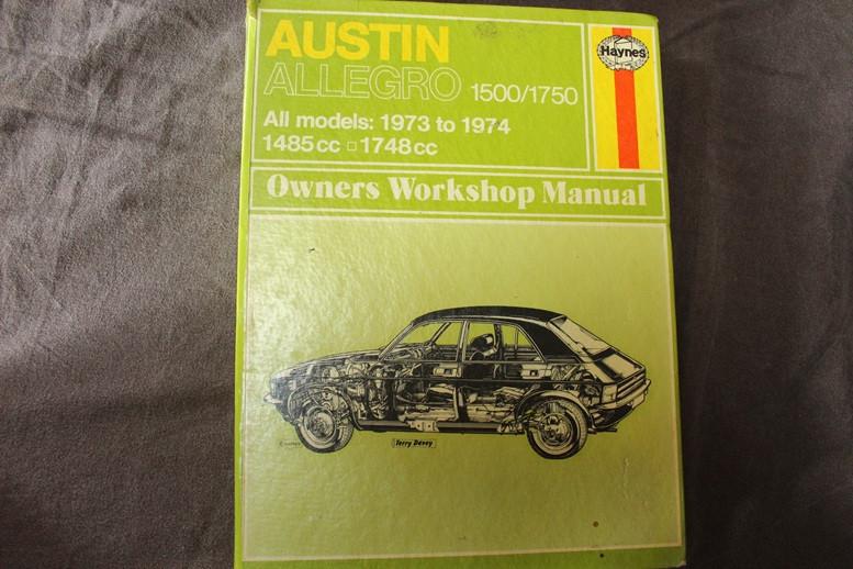Austin Allegro 1500 1750 1973 - 1974 werkplaatsboek Haynes, Ophalen of Verzenden