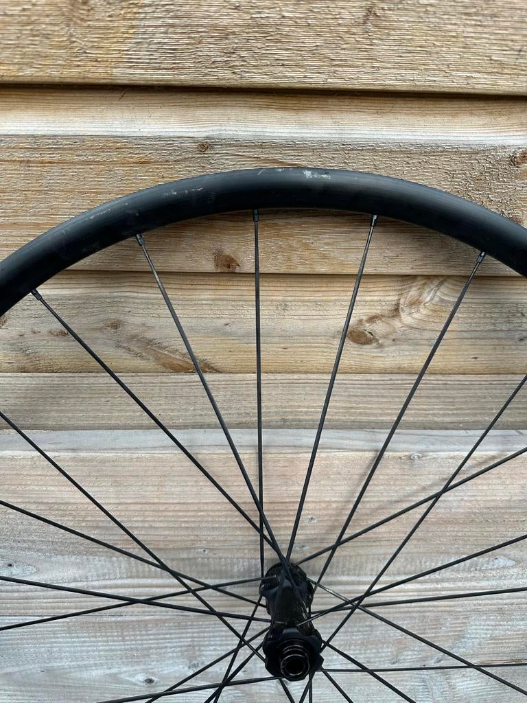 DT Swiss ER1600 wiel met DT Swiss 350 naaf (beschadigd), Fietsen en Brommers, Fietsonderdelen, Ophalen, Gebruikt, Wiel