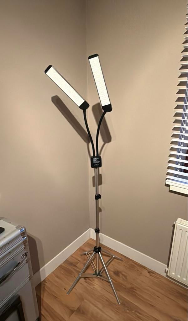 Lamp voor wimpers/foto's, Ophalen, Gebruikt, Metaal, 150 tot 200 cm