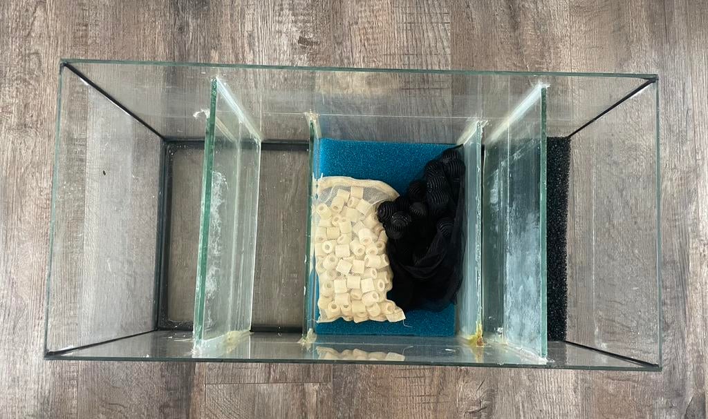 Aquarium sump 59 x 29,5 x 32 (lxbxh) moet weg!, Ophalen, Gebruikt