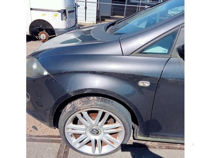 Scherm links-voor van een Seat Altea (LS9N), Ophalen of Verzenden, 3 maanden garantie, Gebruikt, Seat