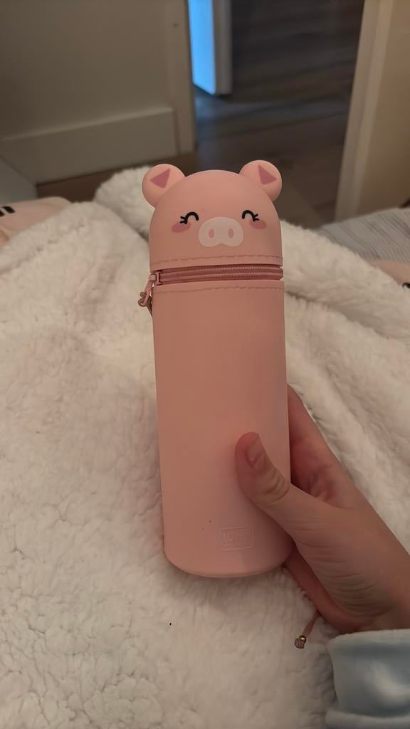 Legami etui piggetje, Ophalen of Verzenden, Zo goed als nieuw, Kunststof, Minder dan 50 cm