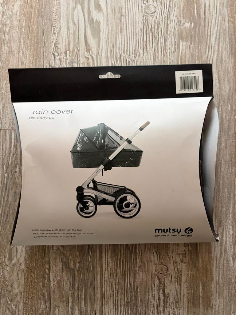 Mutsy Nio Regenhoes -  zo goed als nieuw, Kinderen en Baby's, Kinderwagens en Combinaties, Verzenden, Nieuw, Kinderwagen, Mutsy