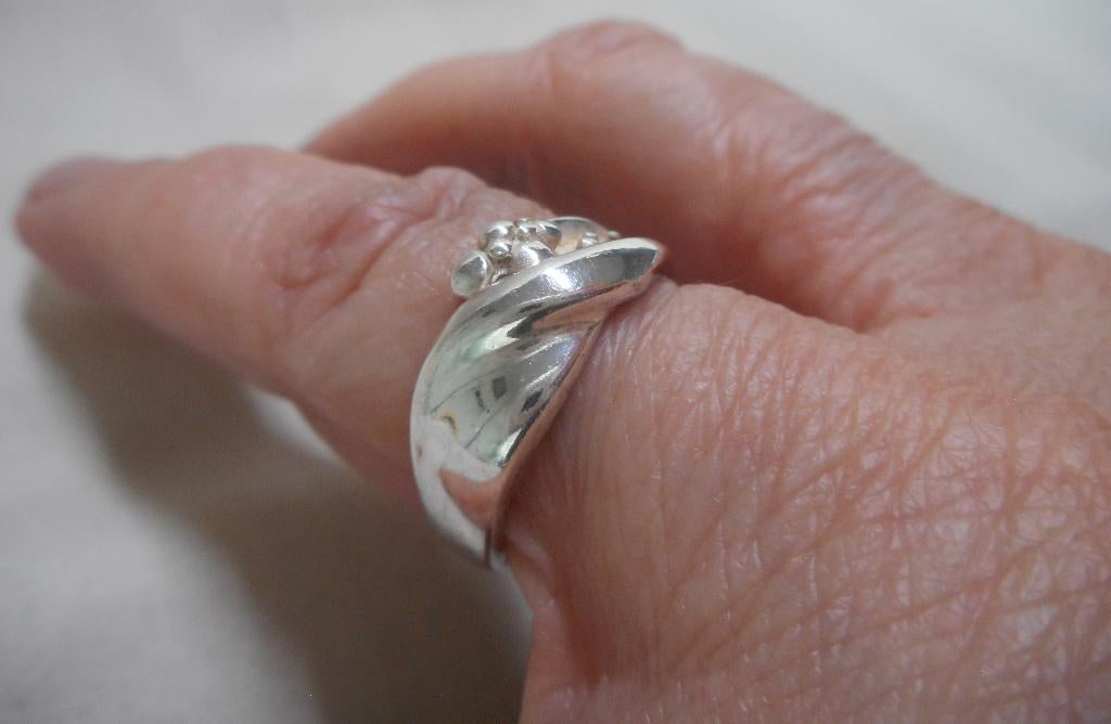 Zilveren modernist ring maat 17.5 nr.1201, Verzenden, Zo goed als nieuw, 17 tot 18, Dame