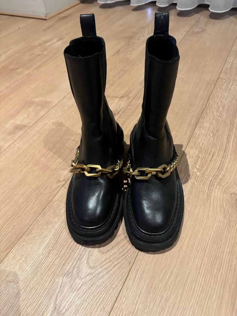 Sandro Enkellaarsjes Zwart, Kleding | Dames, Schoenen, Ophalen of Verzenden, Zo goed als nieuw, Zwart, Lage of Enkellaarzen