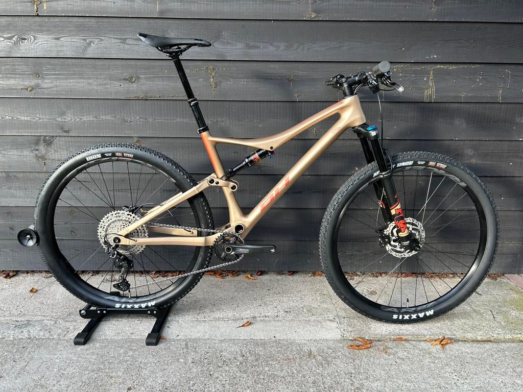 Nieuwe BH Lynx Race 4.0 carbon full-suspension fully, Fietsen en Brommers, Fietsen | Mountainbikes en ATB, Fully, Nieuw, 53 tot 57 cm