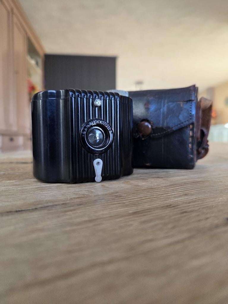 Kodak Baby Brownie 127 - Bakeliet Camera 1934-1941, Ophalen of Verzenden, Gebruikt, Compact, Kodak