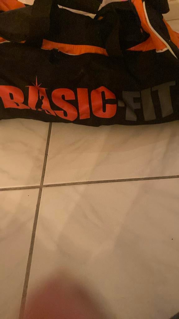 Basic Fit tas, Ophalen, Zo goed als nieuw