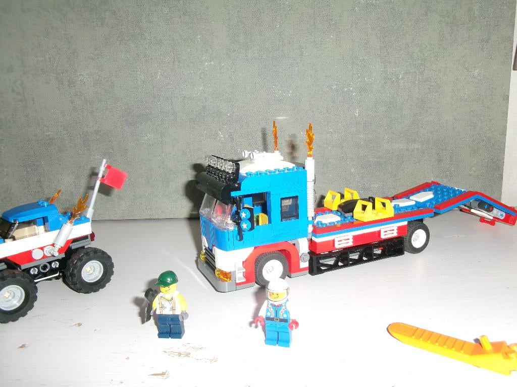 Lego Mobile Stunt Show met doos, Ophalen of Verzenden, Zo goed als nieuw, Complete set, Lego