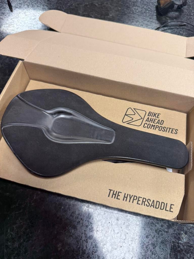 Bike ahead zadel carbon, Ok, Overige typen, Ophalen of Verzenden, Ok