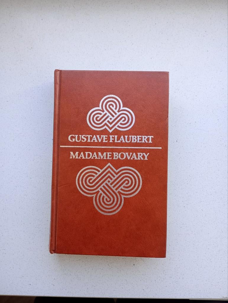 Madame Bovary - Gustave Flaubert, Boeken, Ophalen of Verzenden, Gelezen