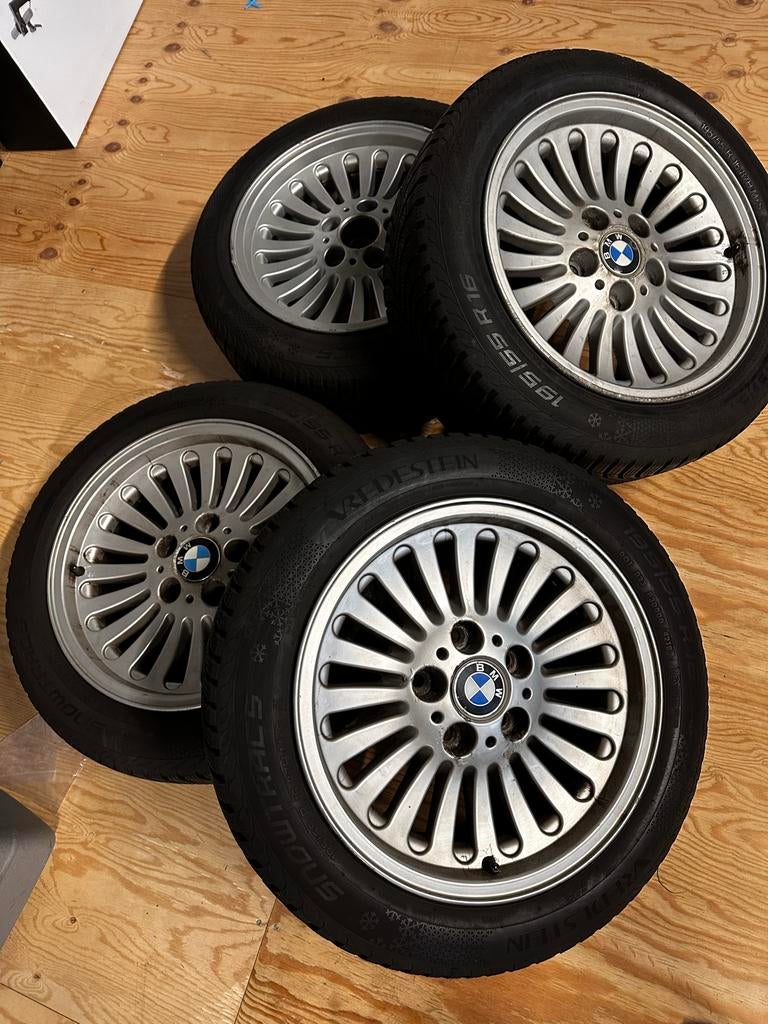 BMW E46 330d Velgen met Winterbanden 16 inch, Ophalen, Gebruikt, 16 inch, Banden en Velgen