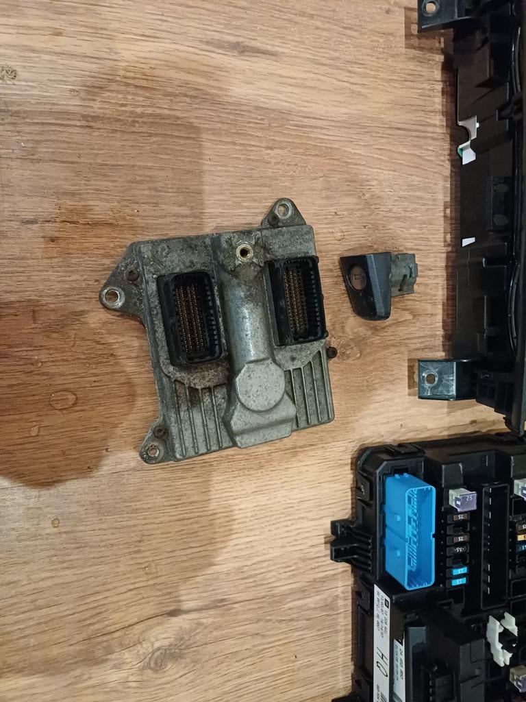 Opel zafira 2.2 16v direct benzine 2008 computer set, Ophalen of Verzenden