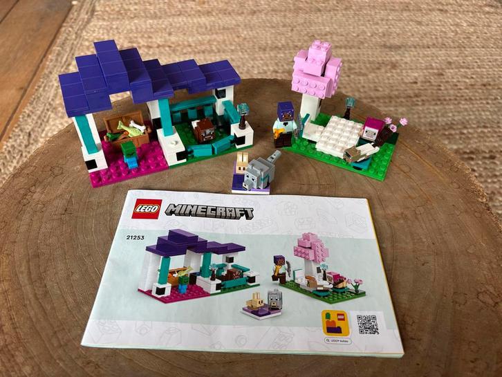 Lego Minecraft 21253 - De dierenopvang, Ophalen of Verzenden, Zo goed als nieuw