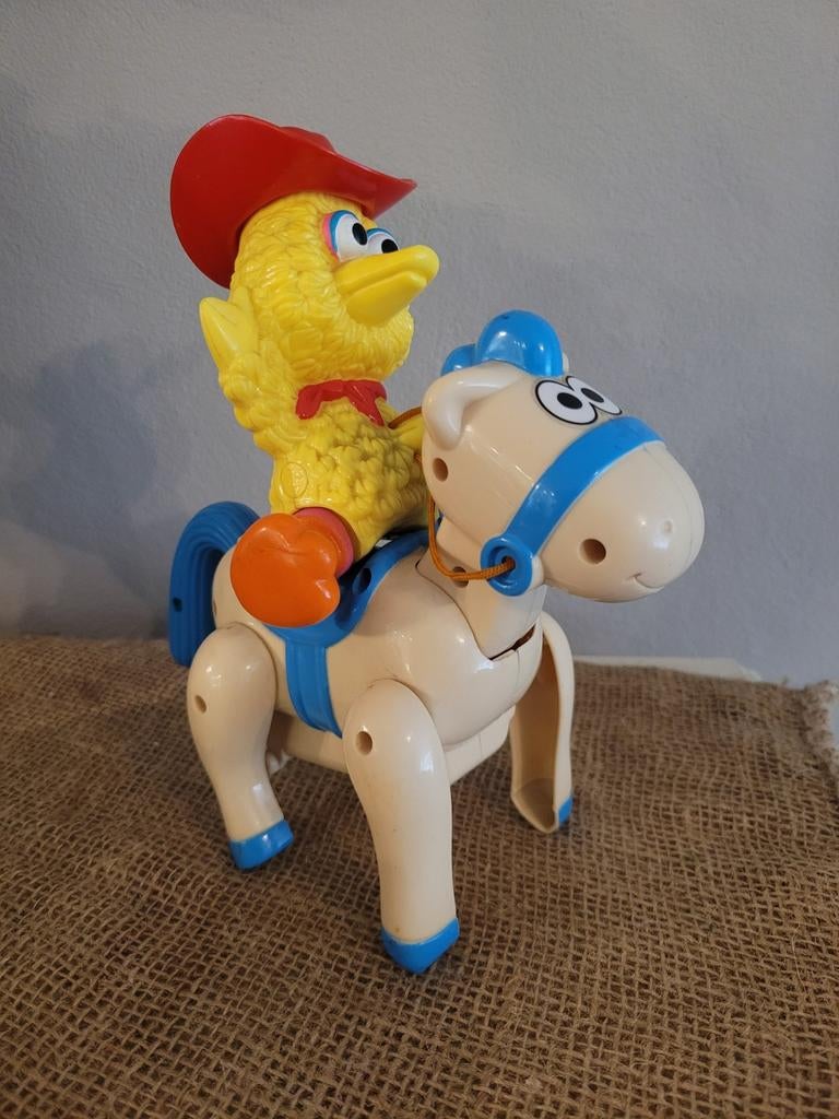 Vintage Sesamstraat Pino op paard speelgoed, Ophalen of Verzenden, Gebruikt