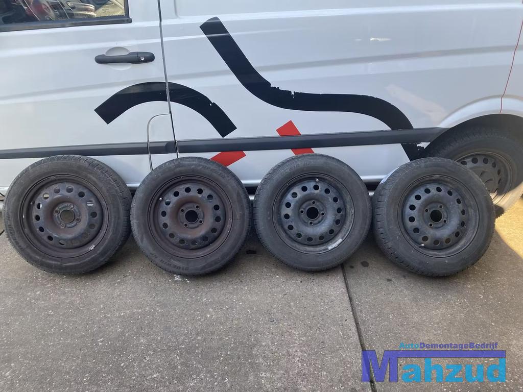 FORD FUSION stalen velgen en banden set 4x108 15 inch, Gebruikt, Info@ford.com, Ophalen of Verzenden, Ford