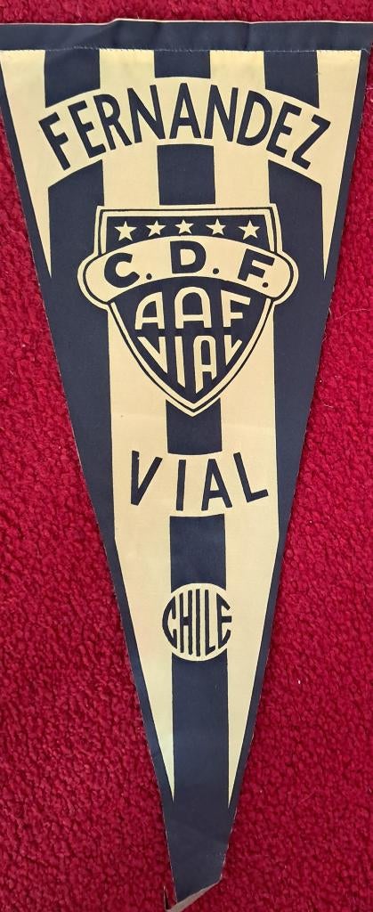 C.D. Fernandez , vaan, Ophalen of Verzenden, Zo goed als nieuw, Buitenlandse clubs, Vaantje of Sjaal