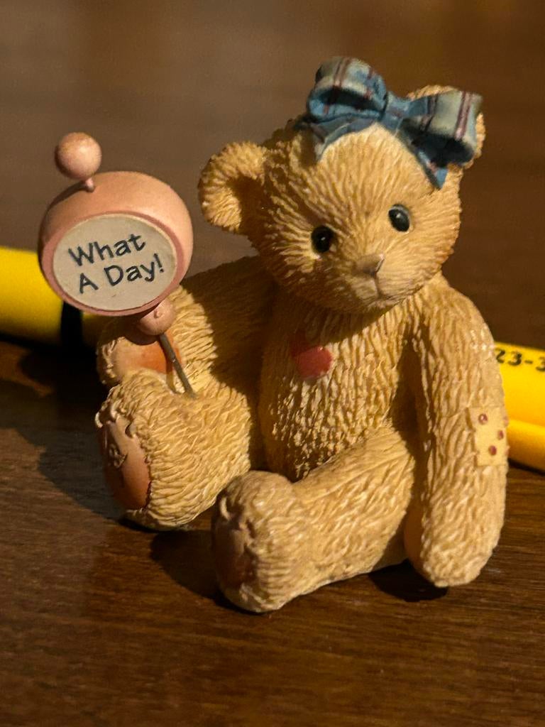 Cherished Teddies 1997 met bordje, Ophalen, Zo goed als nieuw, Beeldje, Cherished Teddies