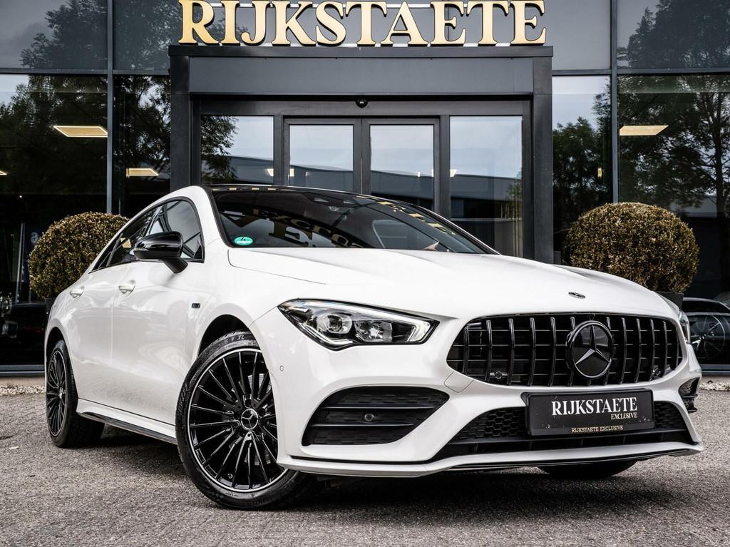 Mercedes CLA-klasse 250e AMG|PANO|CAMERA|SFEERV.|45S PAKKET, Auto's, CLA, Gebruikt, 4 cilinders, Wit