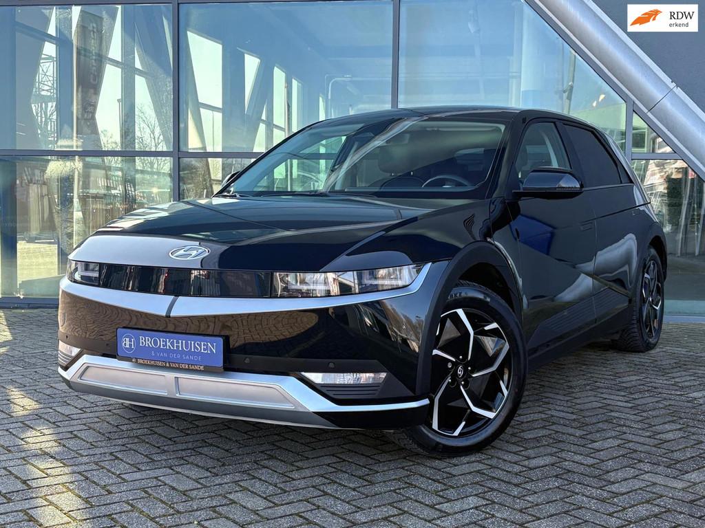 Hyundai IONIQ 5 Lounge 73 kWh 218pk Panoramadak / Leder / Ca, Automaat, Achterwielaandrijving, Zwart, Zwart