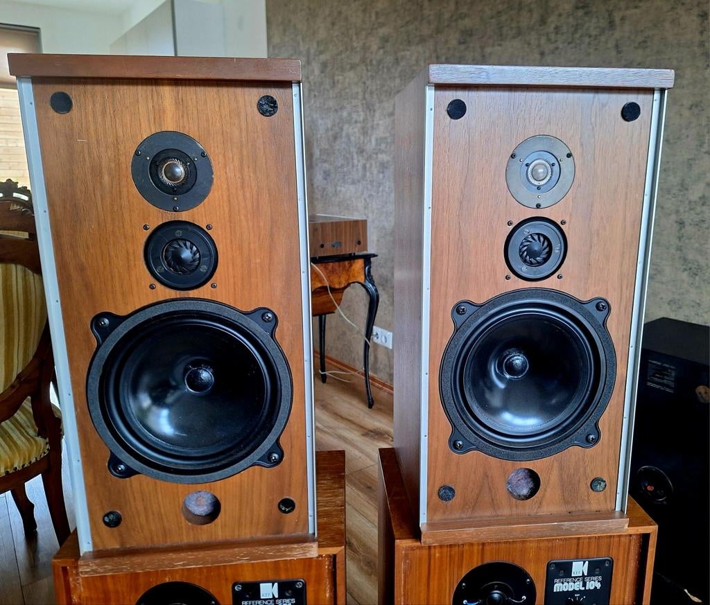 B&W SPEAKERS  DM 4, Gebruikt, Ophalen of Verzenden, 60 tot 120 watt, Bowers & Wilkins (B&W)