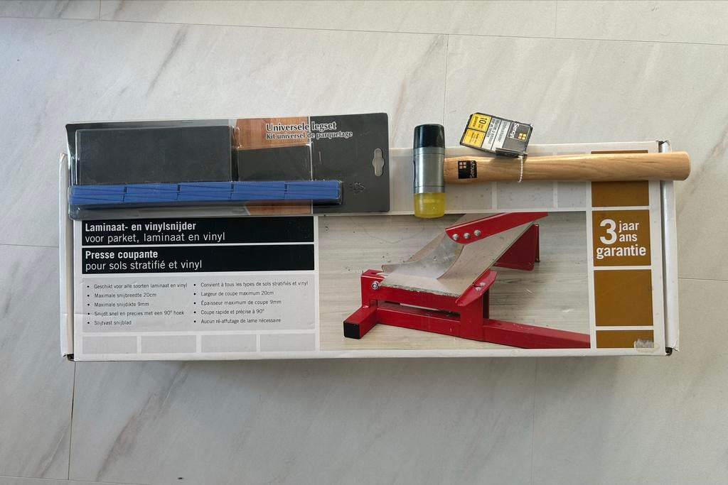 Laminaat- en vinylsnijder met universele legset, Ophalen, Nieuw
