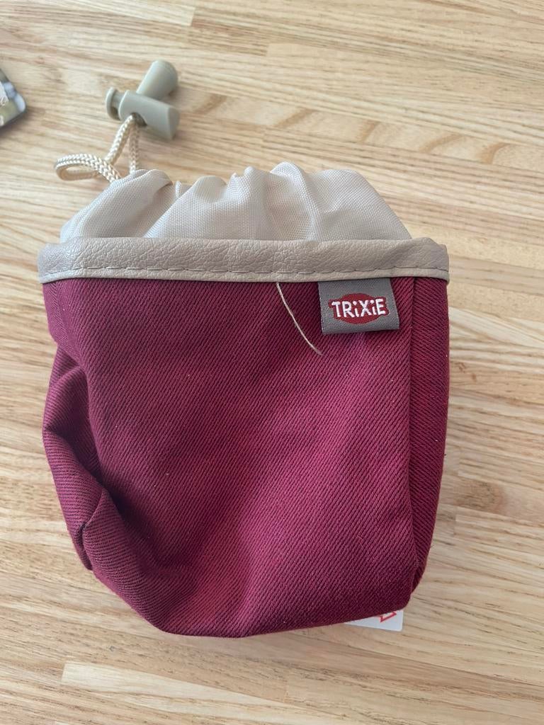 Zakjes beloningen hond, Ophalen of Verzenden, Zo goed als nieuw